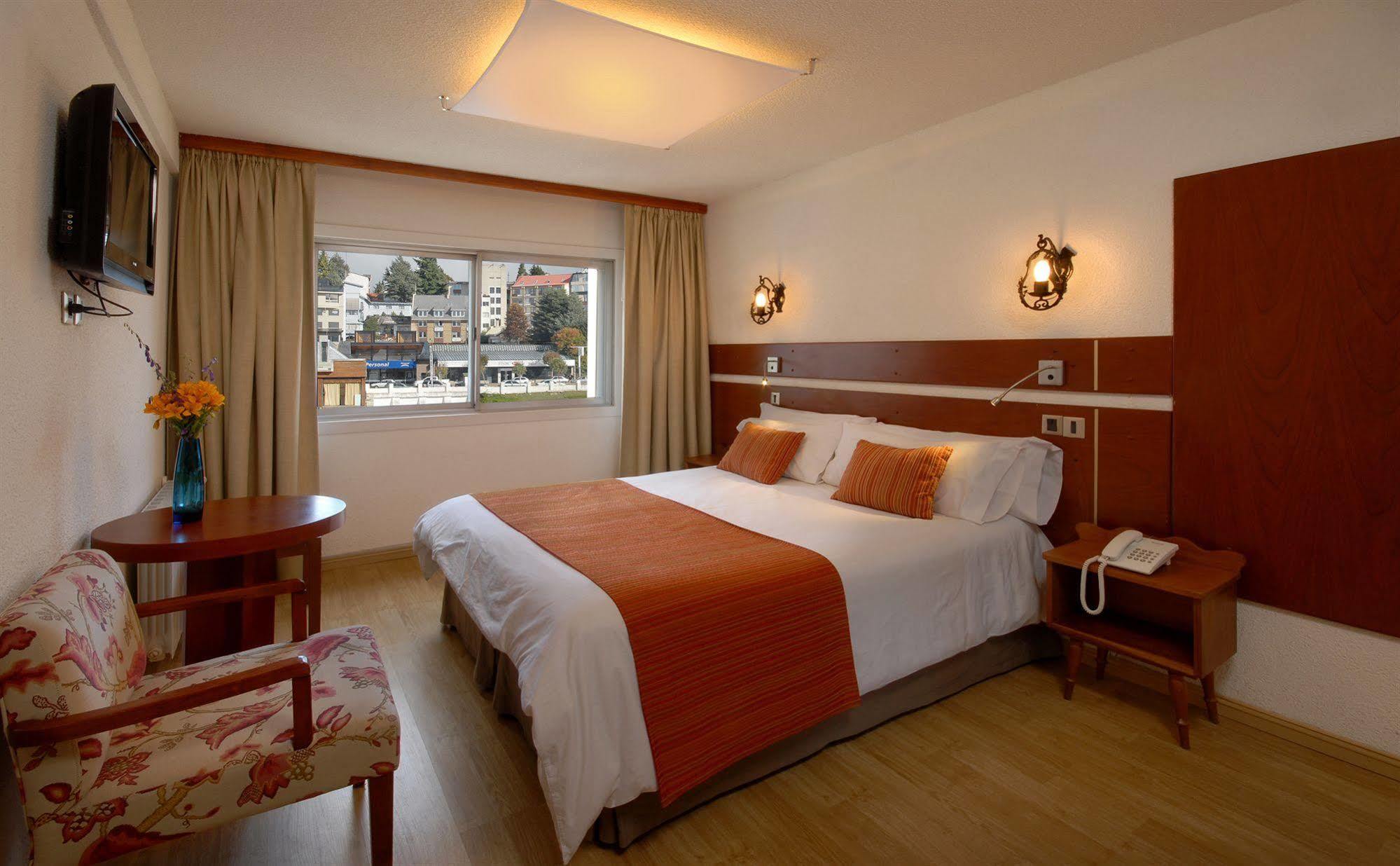 Hotel Tirol San Carlos de Bariloche Extérieur photo